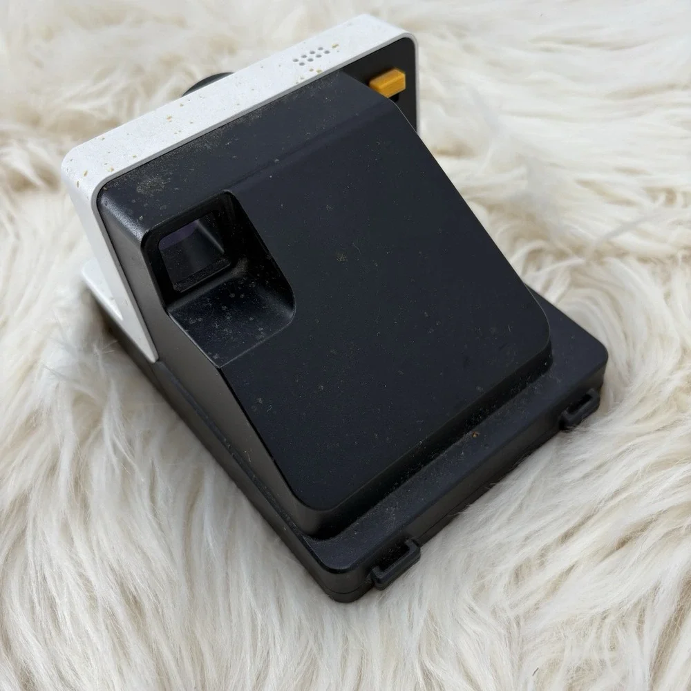 Polaroid OneStep 2 Instant Film‎ Camera
